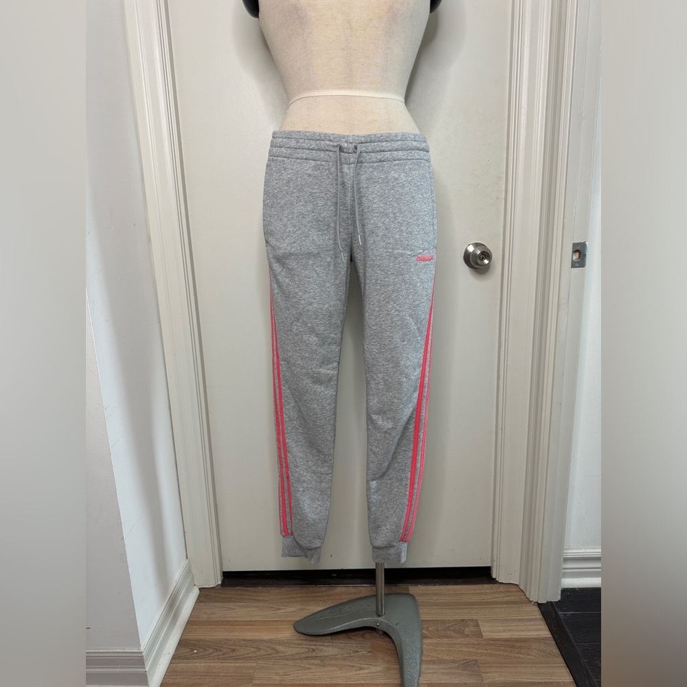 Adidas sweatpants
